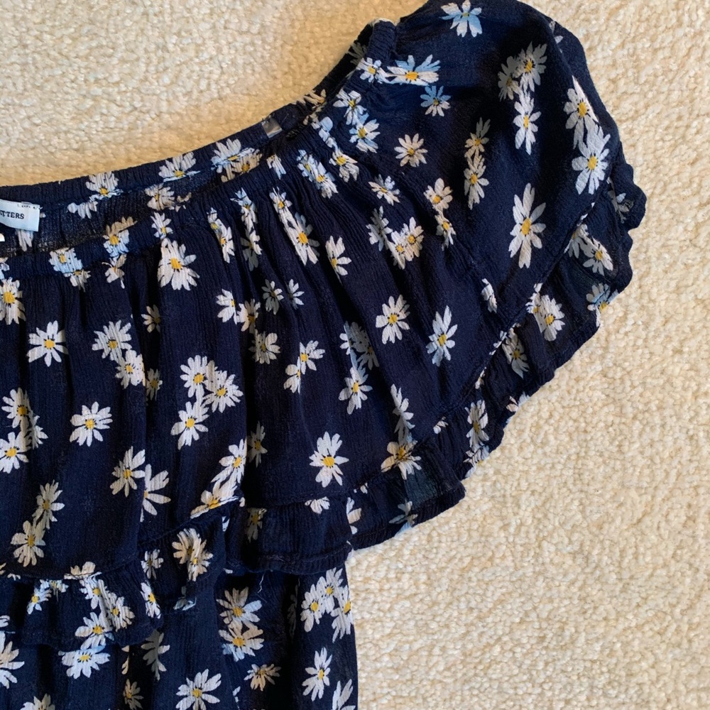 American Eagle cropped floral short sleeve shirt - Picture 4 of 9